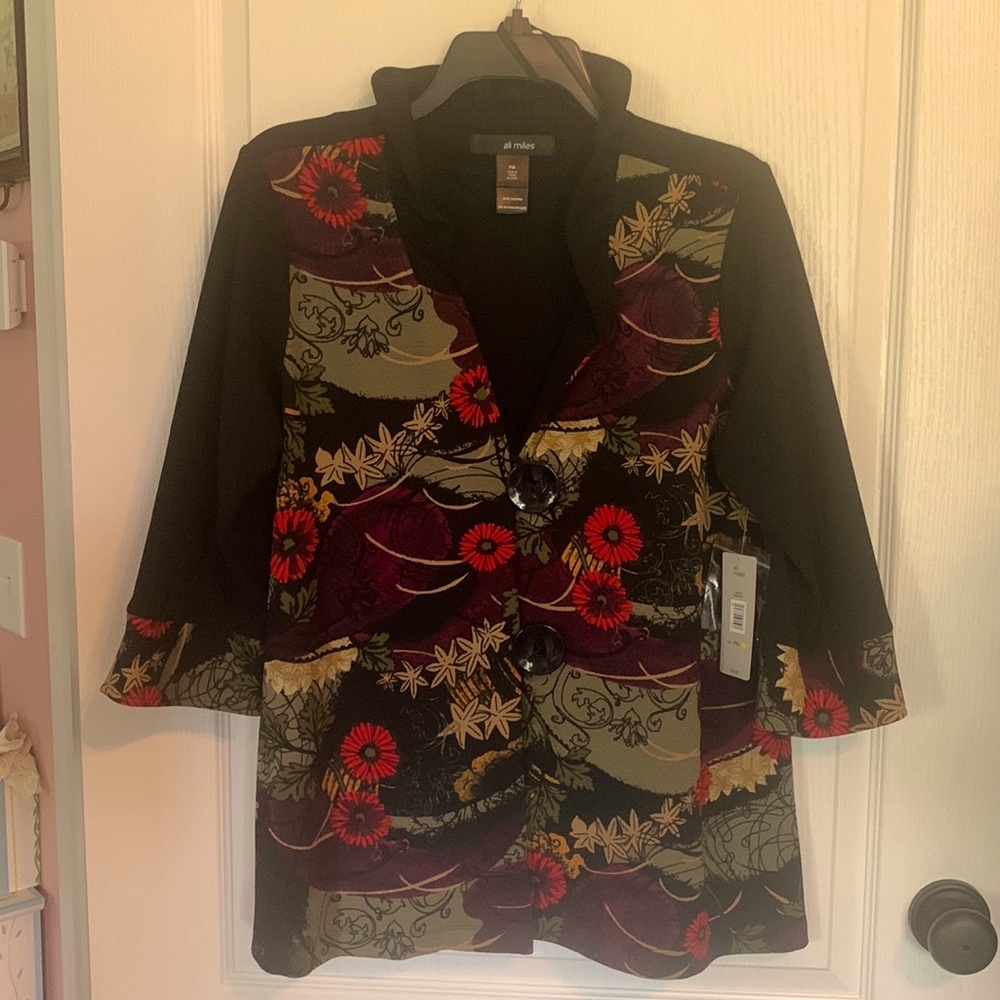 Ali Miles, size petite medium, NWT Tunic or Jacket.